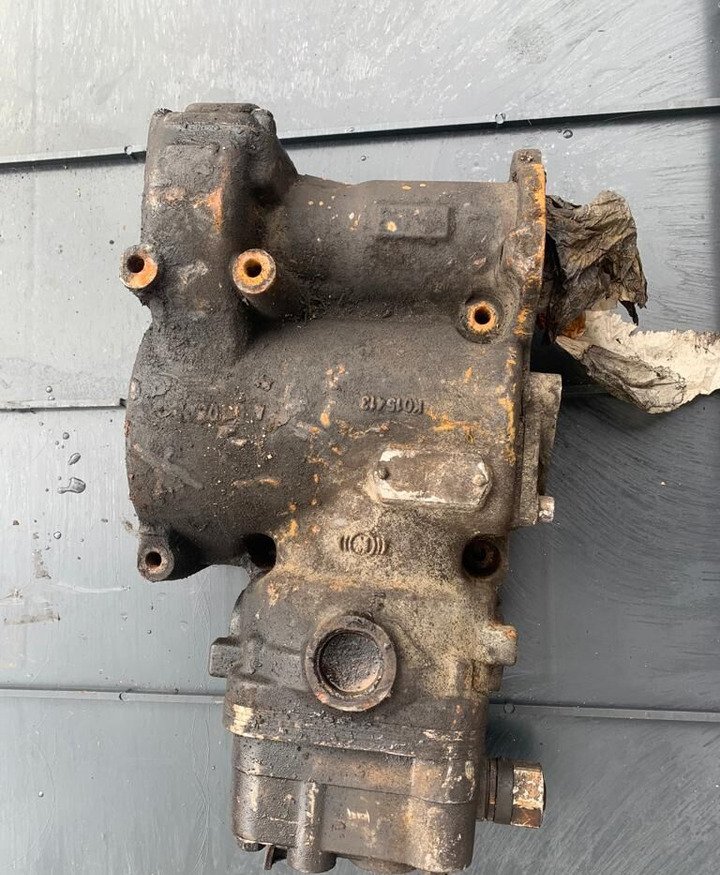 Knorr-Bremse MAN 51.54100.7273 MAN TGA TGX TGS truck - Kompressor för Lastbil: bild 1 Knorr-Bremse MAN 51.54100.7273 MAN TGA TGX TGS truck - Kompressor för Lastbil: bild 1