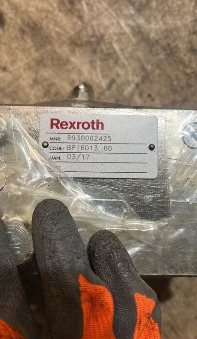 Rexroth Flow Divider R930062425 - Bromsventil för Lastbil: bild 5 Rexroth Flow Divider R930062425 - Bromsventil för Lastbil: bild 5