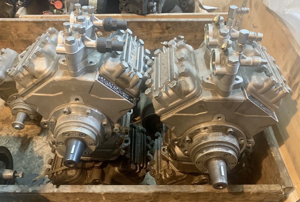 Spheros FKX40/470 28bar FKX40/470 - A/C kompressor för Buss: bild 1 Spheros FKX40/470 28bar FKX40/470 - A/C kompressor för Buss: bild 1