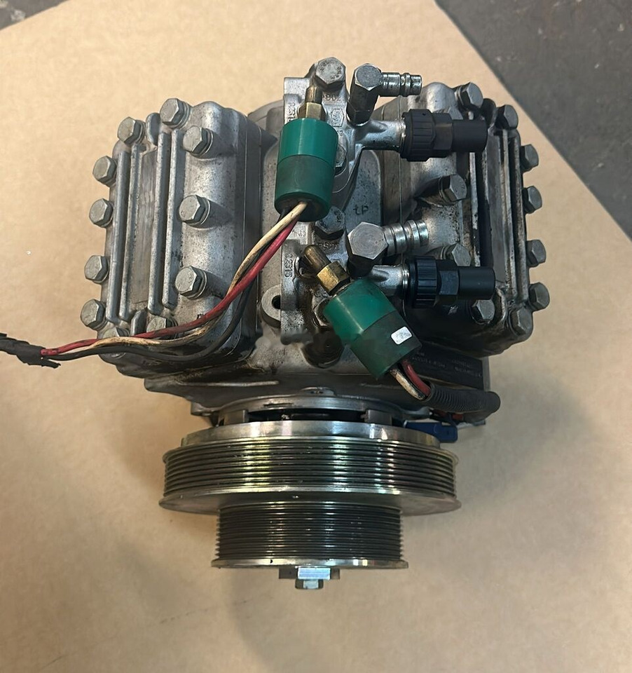 Sprężarka kompresor klimatyzacji Bock Eberspacher FKX40/470K 8862010000407 - A/C kompressor för Lastbil: bild 5 Sprężarka kompresor klimatyzacji Bock Eberspacher FKX40/470K 8862010000407 - A/C kompressor för Lastbil: bild 5