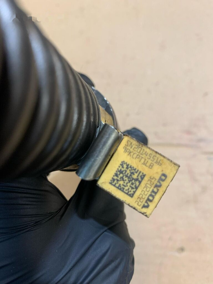 VOLVO Euro 5 22222025 4 piny do regeneracji 22222025 - Injektor för Lastbil: bild 2 VOLVO Euro 5 22222025 4 piny do regeneracji 22222025 - Injektor för Lastbil: bild 2