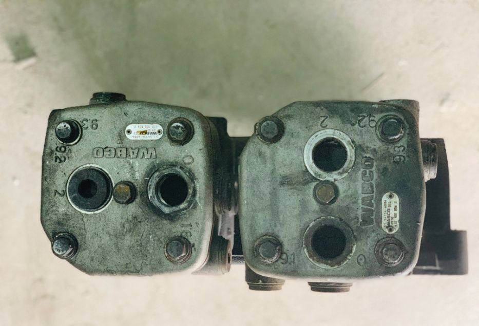 WABCO 2 cylindry oryginał 51.54112-3028   MAN TGA 51.54112-3028 - Kompressor för Lastbil: bild 3 WABCO 2 cylindry oryginał 51.54112-3028   MAN TGA 51.54112-3028 - Kompressor för Lastbil: bild 3