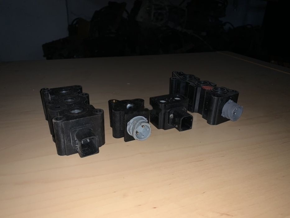 WABCO Cewka zawór osuszacza Volvo ECAS różne rodzaje Hurt części 4422032631 - Bromsventil för Lastbil: bild 1 WABCO Cewka zawór osuszacza Volvo ECAS różne rodzaje Hurt części 4422032631 - Bromsventil för Lastbil: bild 1