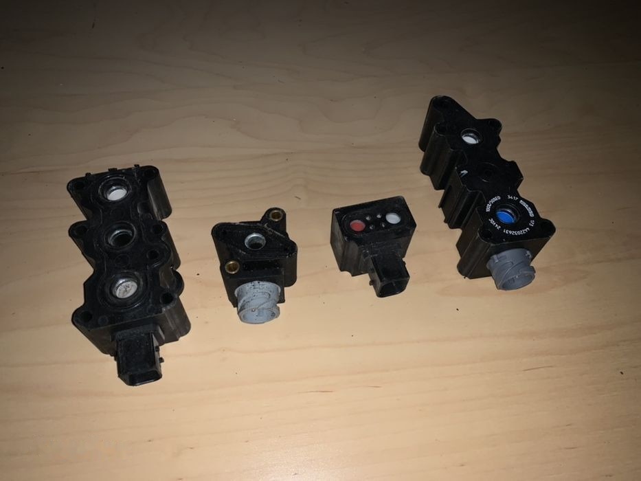 WABCO Cewka zawór osuszacza Volvo ECAS różne rodzaje Hurt części 4422032631 - Bromsventil för Lastbil: bild 3 WABCO Cewka zawór osuszacza Volvo ECAS różne rodzaje Hurt części 4422032631 - Bromsventil för Lastbil: bild 3