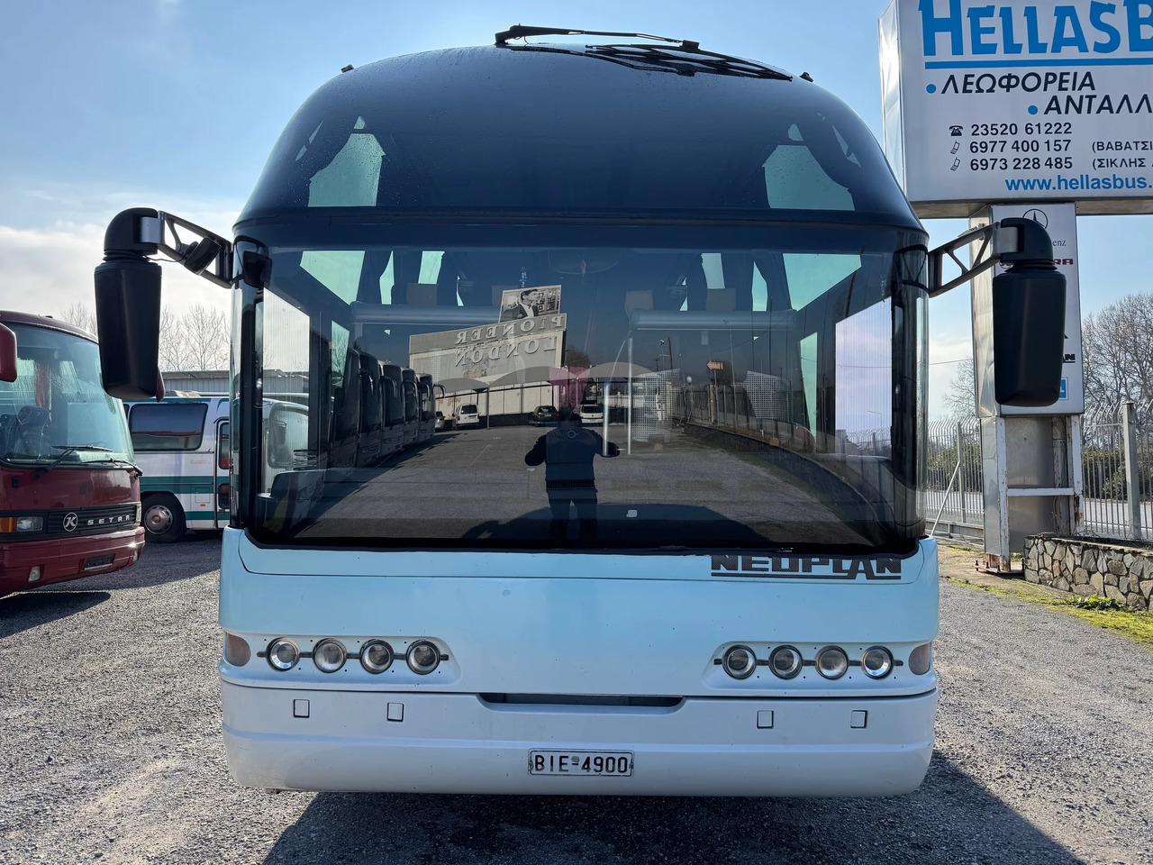 Neoplan NEOPLAN N516 SHD STARLINER - Turistbuss: bild 2 Neoplan NEOPLAN N516 SHD STARLINER - Turistbuss: bild 2