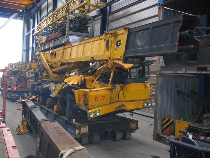 Grove AT 880 for parts - Mobilkran: bild 1 Grove AT 880 for parts - Mobilkran: bild 1