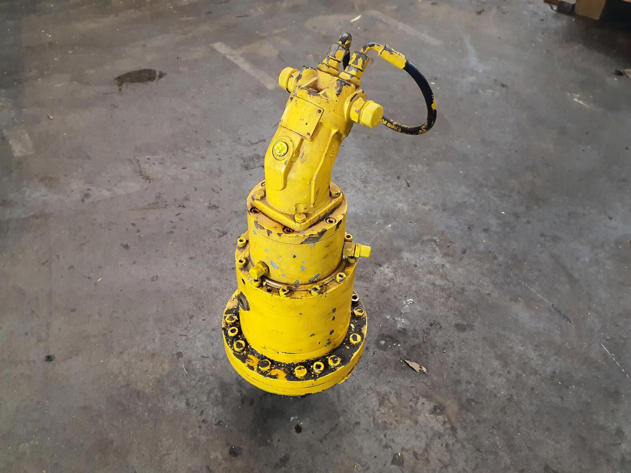 Grove GMK 2035 slewing gear - Svängmotor för Mobilkran: bild 1 Grove GMK 2035 slewing gear - Svängmotor för Mobilkran: bild 1