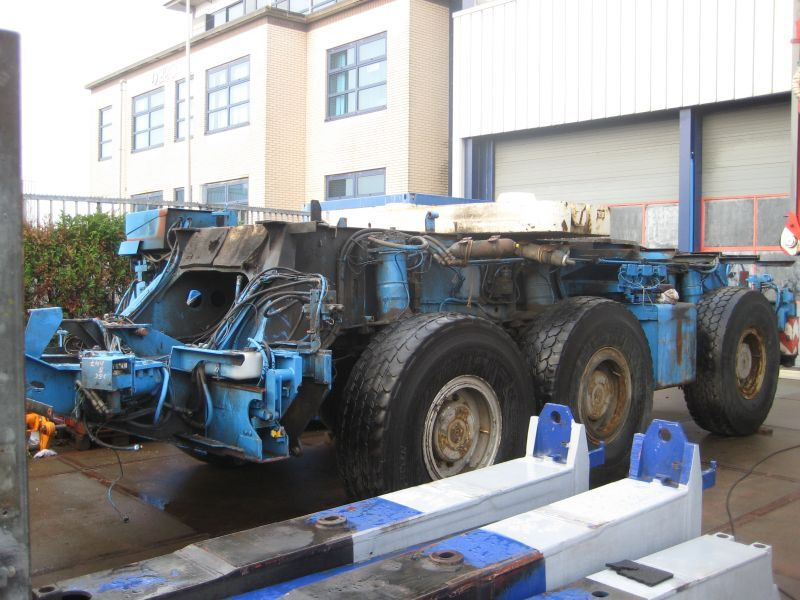 Grove GMK 3050 for parts - Mobilkran: bild 1 Grove GMK 3050 for parts - Mobilkran: bild 1