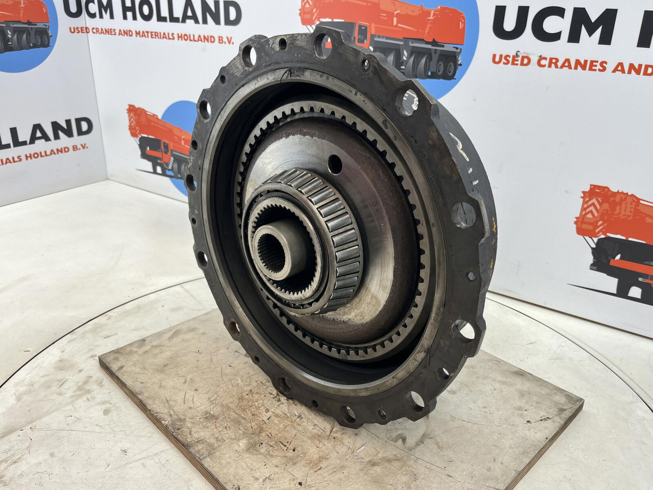 Grove GMK 3050 planetary gear 12-23-60-34-3pl-H135-46 - Slutdrev för Mobilkran: bild 3 Grove GMK 3050 planetary gear 12-23-60-34-3pl-H135-46 - Slutdrev för Mobilkran: bild 3