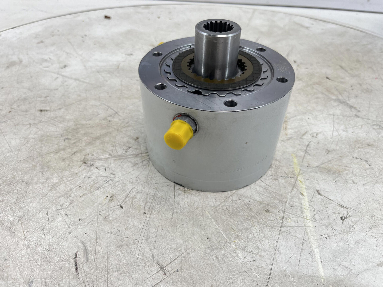 Grove GMK 5150 multiple-disk brake slewing gear - Svängmotor för Lyftkran: bild 2 Grove GMK 5150 multiple-disk brake slewing gear - Svängmotor för Lyftkran: bild 2