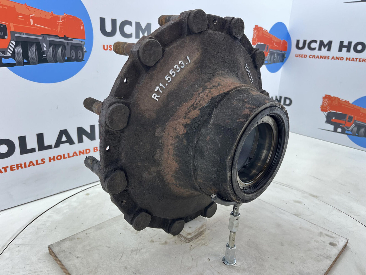 Grove GMK Megatrak wheel hub - Hub för Lyftkran: bild 4 Grove GMK Megatrak wheel hub - Hub för Lyftkran: bild 4