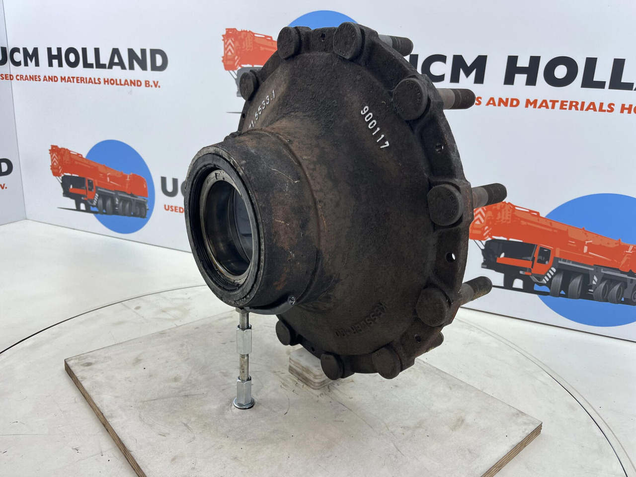 Grove GMK Megatrak wheel hub - Hub för Lyftkran: bild 3 Grove GMK Megatrak wheel hub - Hub för Lyftkran: bild 3