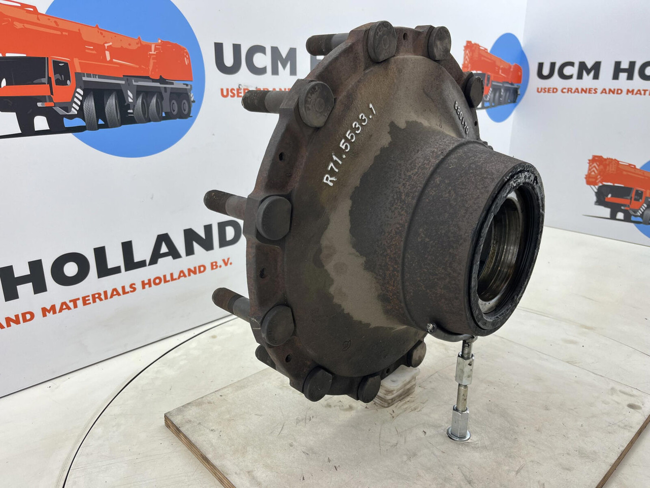 Grove GMK Megatrak wheel hub - Hub för Lyftkran: bild 3 Grove GMK Megatrak wheel hub - Hub för Lyftkran: bild 3