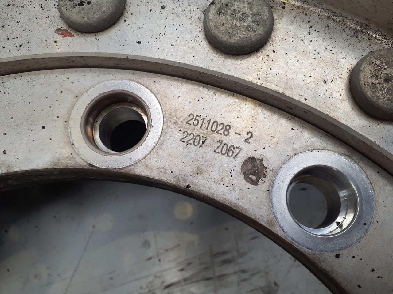 Grove Wheel 445/95R25 12 9 2p alu - Komplett hjul för Lyftkran: bild 5 Grove Wheel 445/95R25 12 9 2p alu - Komplett hjul för Lyftkran: bild 5