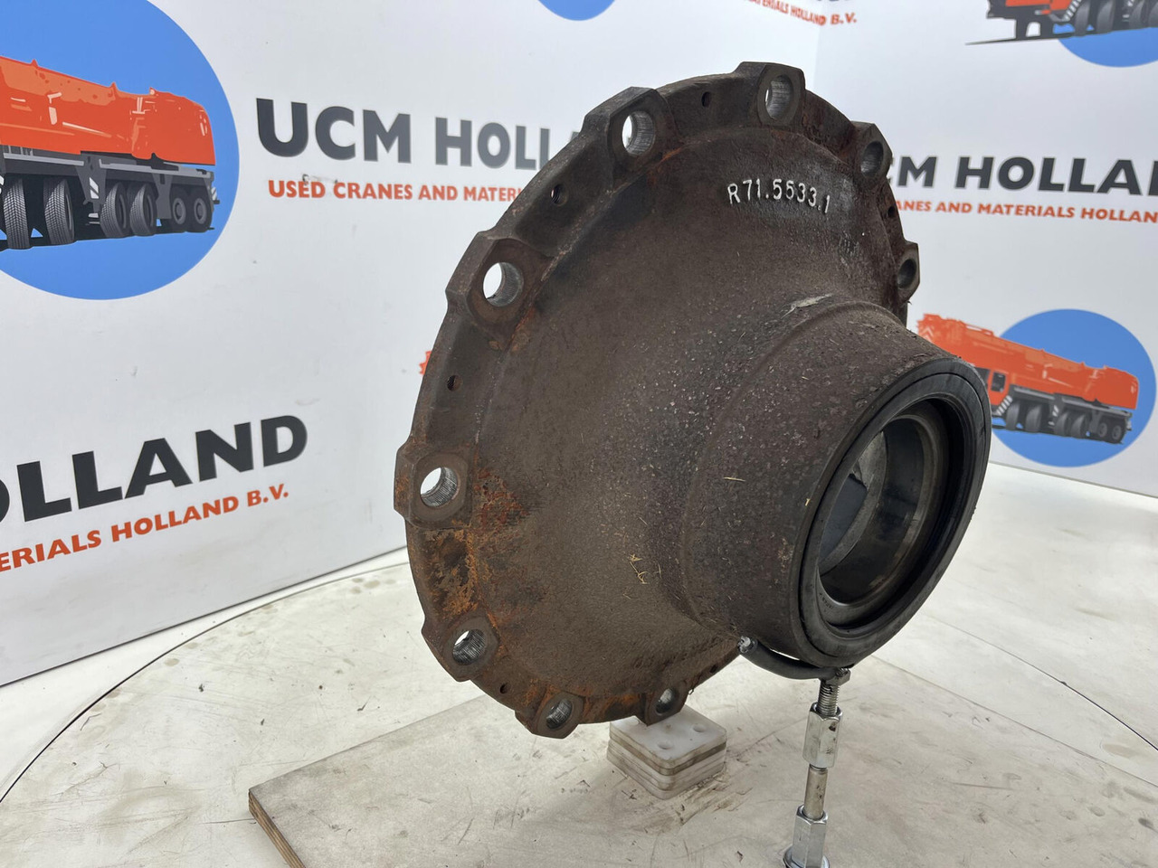 Krupp KMK 3045 Megatrak wheel hub - Hub för Lyftkran: bild 4 Krupp KMK 3045 Megatrak wheel hub - Hub för Lyftkran: bild 4