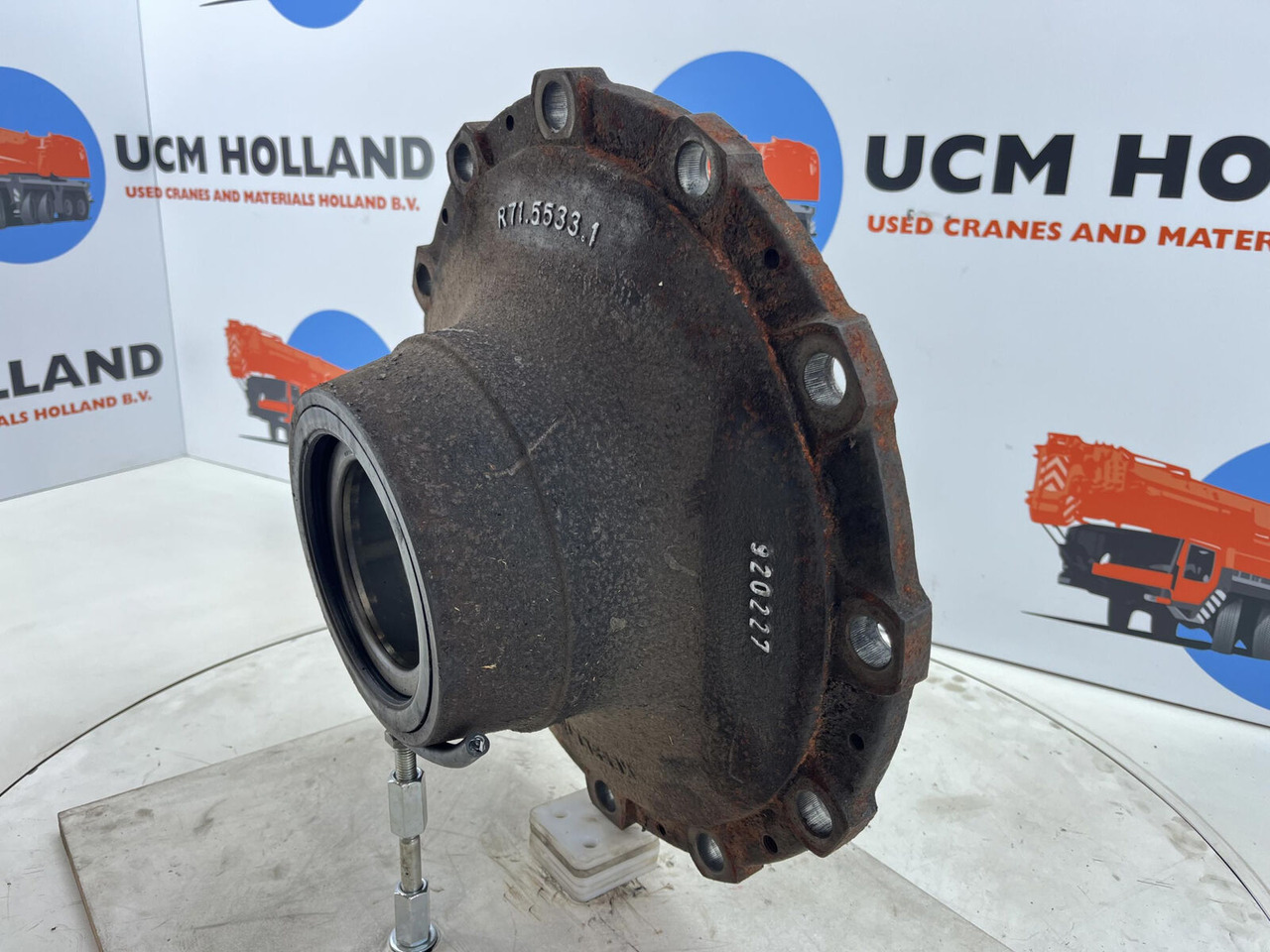 Krupp KMK 3045 Megatrak wheel hub - Hub för Lyftkran: bild 3 Krupp KMK 3045 Megatrak wheel hub - Hub för Lyftkran: bild 3