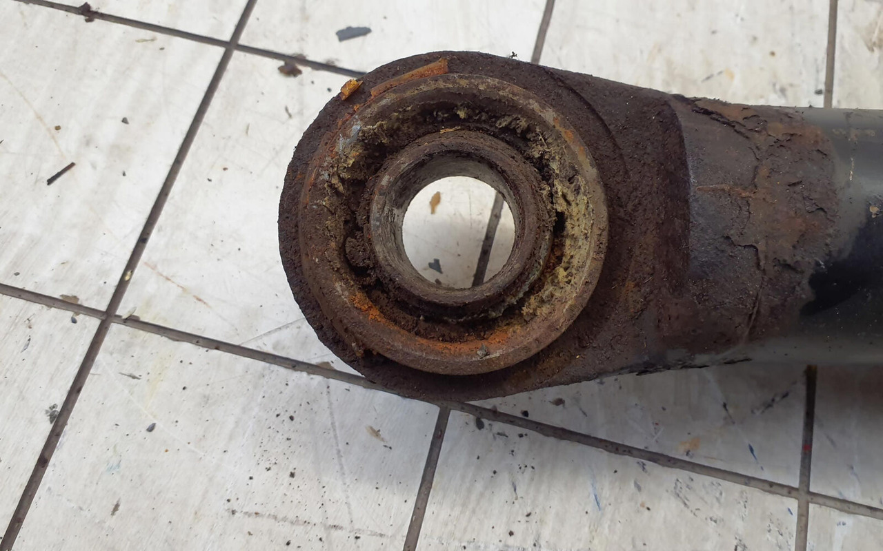 Liebherr LTM 1025 & LTM 1035 steering locking cylinder - Hydraulcylinder för Mobilkran: bild 5 Liebherr LTM 1025 & LTM 1035 steering locking cylinder - Hydraulcylinder för Mobilkran: bild 5