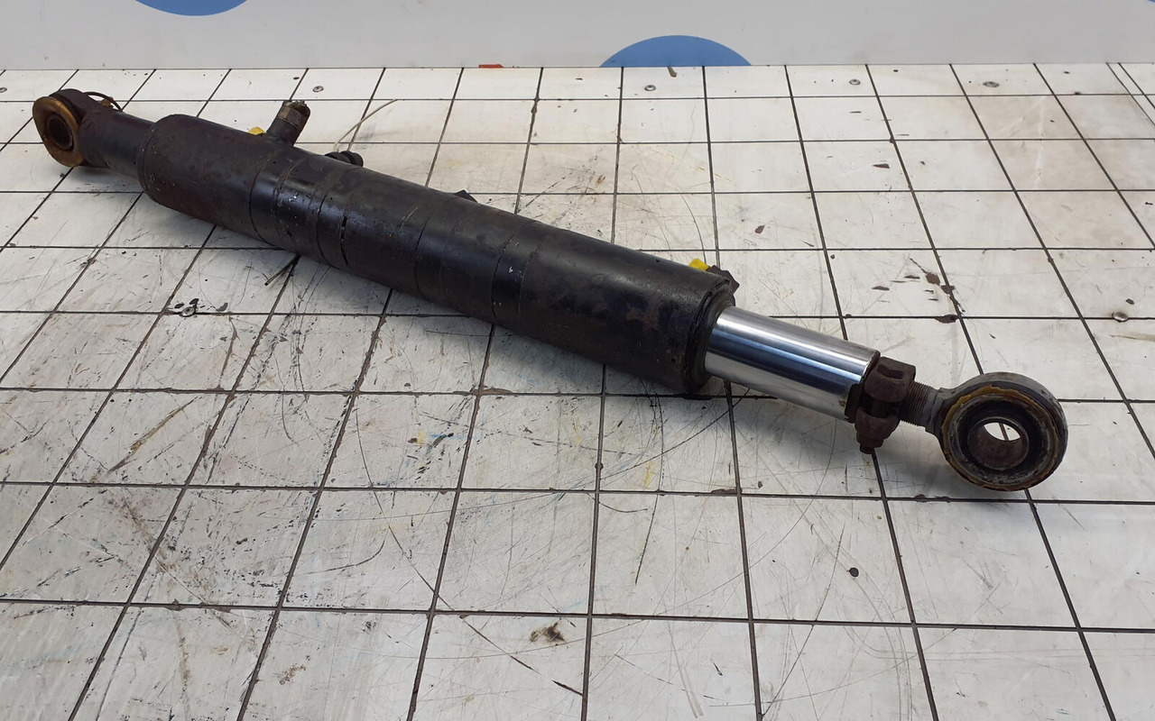 Liebherr LTM 1025 & LTM 1035 steering locking cylinder - Hydraulcylinder för Mobilkran: bild 4 Liebherr LTM 1025 & LTM 1035 steering locking cylinder - Hydraulcylinder för Mobilkran: bild 4