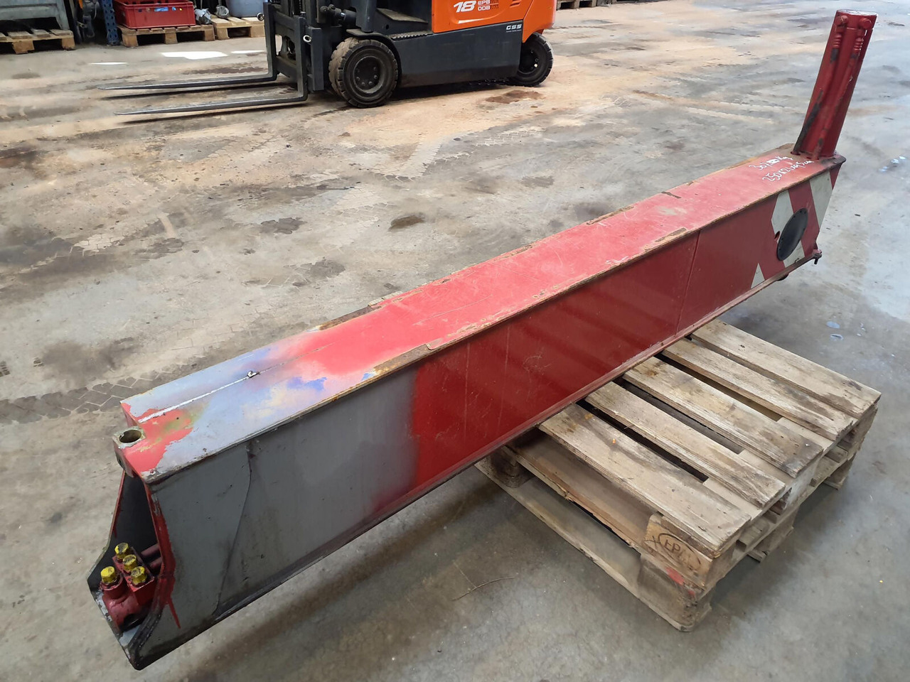 Liebherr LTM 1040-2.1 outrigger complete - Fjädring för Mobilkran: bild 4 Liebherr LTM 1040-2.1 outrigger complete - Fjädring för Mobilkran: bild 4