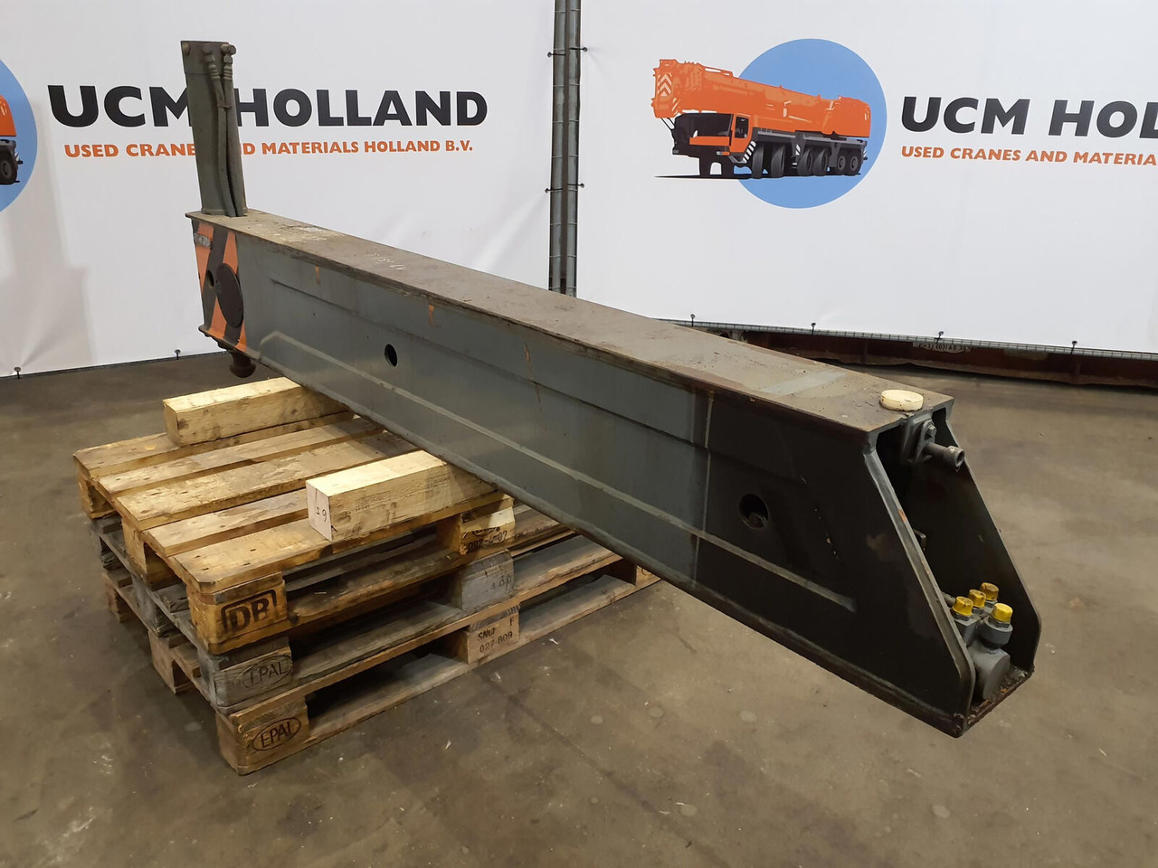 Liebherr LTM 1050-1 sliding beam complete front - Fjädring för Mobilkran: bild 3 Liebherr LTM 1050-1 sliding beam complete front - Fjädring för Mobilkran: bild 3