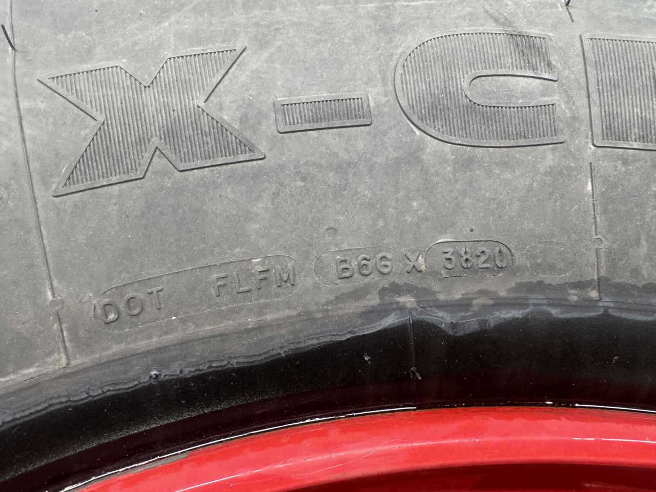 Liebherr Wheel 445/95R25 10 12 1p - Komplett hjul för Lyftkran: bild 5 Liebherr Wheel 445/95R25 10 12 1p - Komplett hjul för Lyftkran: bild 5