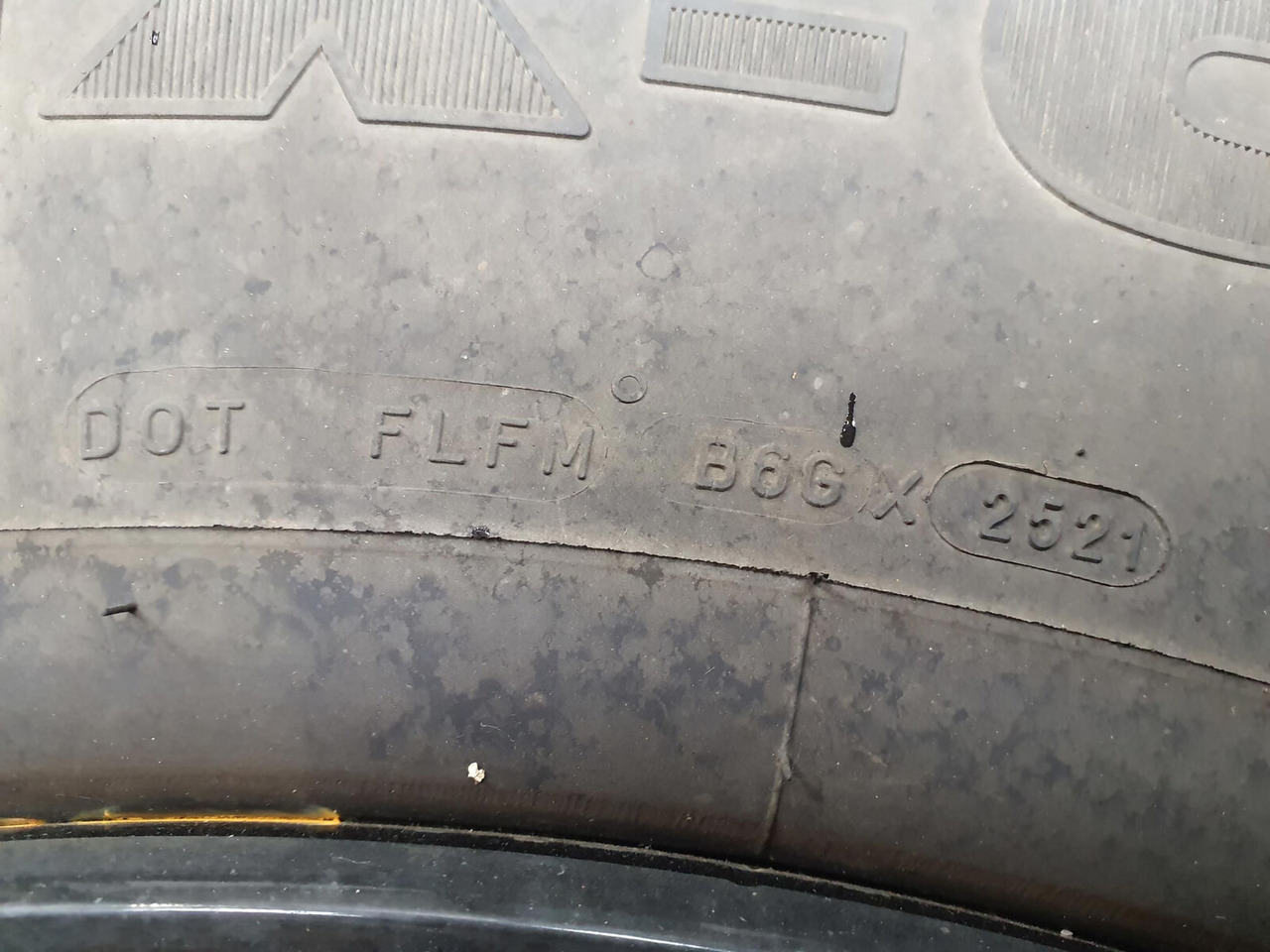 Liebherr Wheel 445/95R25 10 12 1p - Komplett hjul för Lyftkran: bild 3 Liebherr Wheel 445/95R25 10 12 1p - Komplett hjul för Lyftkran: bild 3