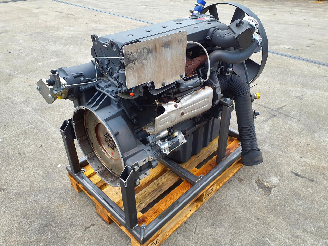 Mercedes-Benz Terex Demag Challenger 3160 Mercedes OM 926 LA - Motor för Mobilkran: bild 4 Mercedes-Benz Terex Demag Challenger 3160 Mercedes OM 926 LA - Motor för Mobilkran: bild 4