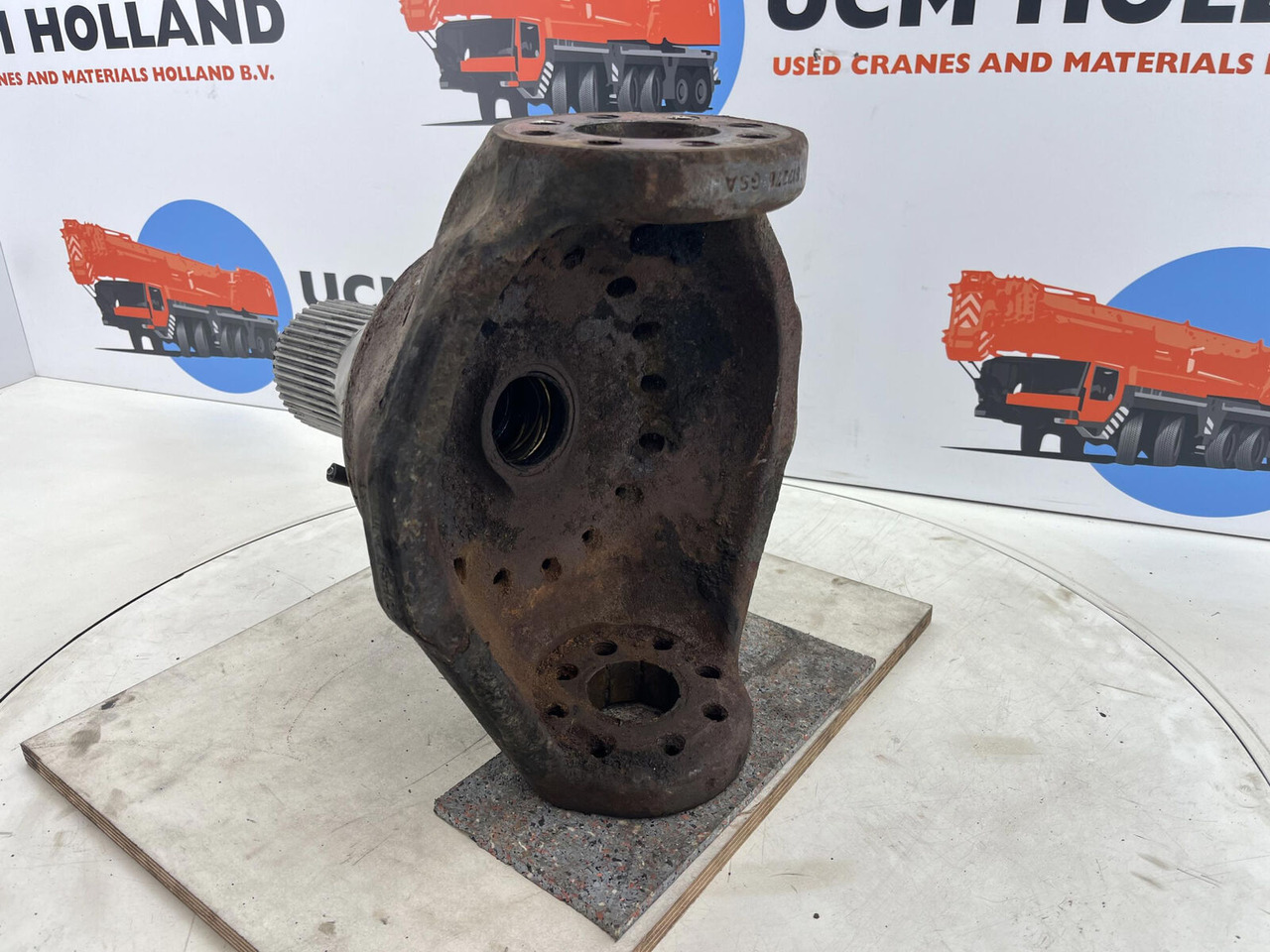 Styrspindel för Mobilkran Terex AC 155 steering knuckle 16 holes axle 3: bild 6