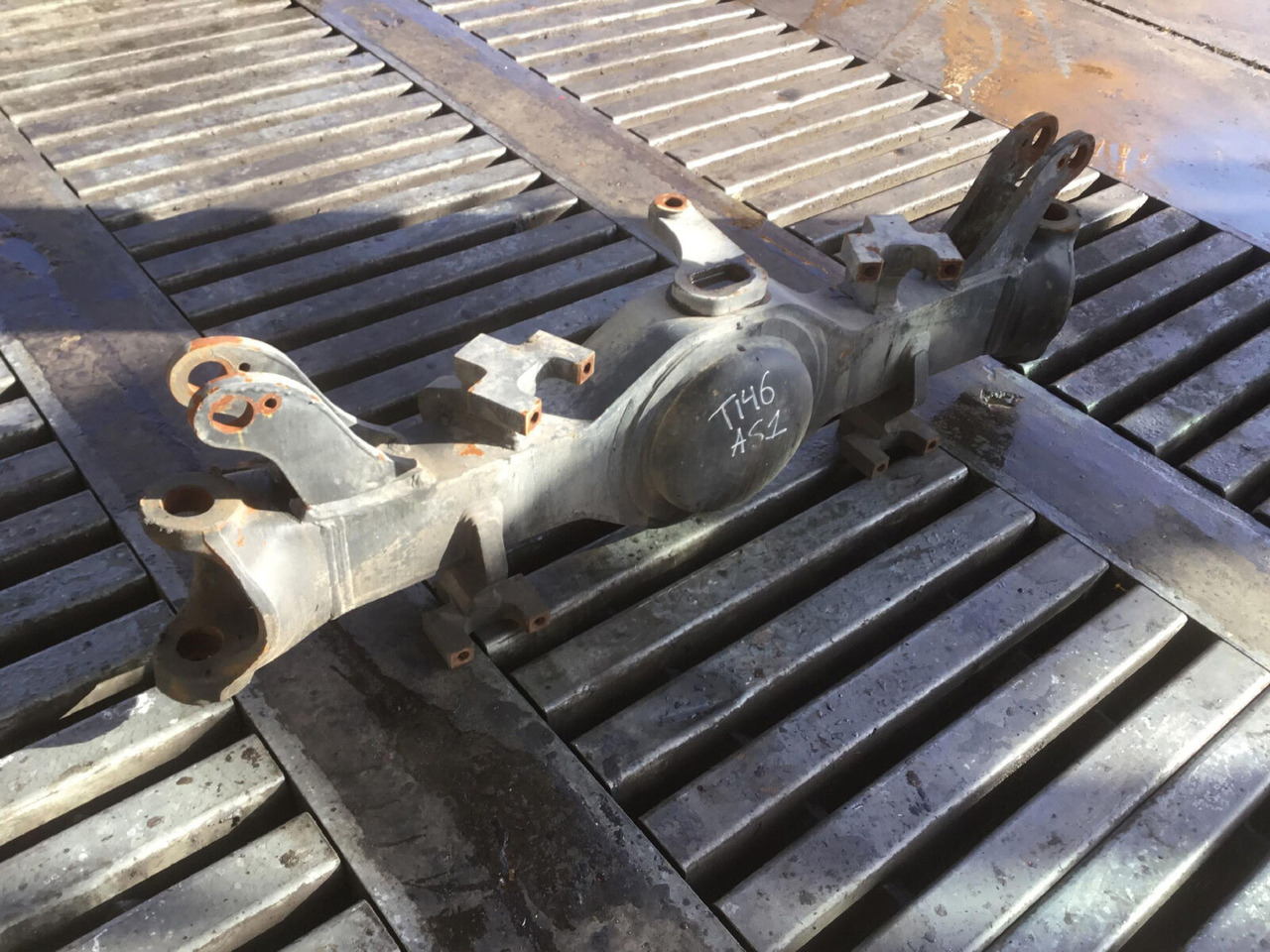 Terex AC 35 axle housing axle 1 - Axel och reservdelar för Mobilkran: bild 2 Terex AC 35 axle housing axle 1 - Axel och reservdelar för Mobilkran: bild 2