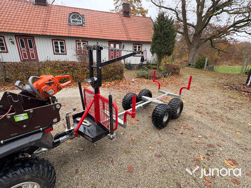 ATV timmervagn - Honda LT-13 - Skogsvagn: bild 4 ATV timmervagn - Honda LT-13 - Skogsvagn: bild 4