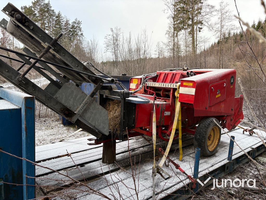 Balpress - MF14 - Fyrkantspress: bild 1 Balpress - MF14 - Fyrkantspress: bild 1