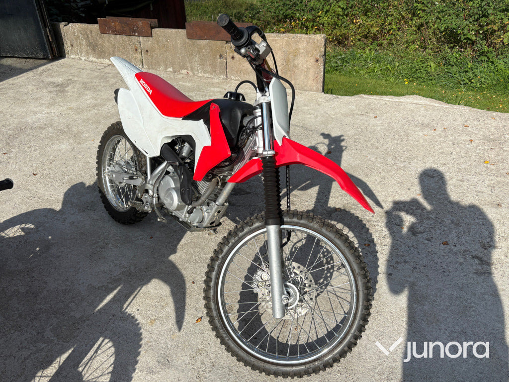Dirtbike - Honda, CRF, 150cc - Motorcykel: bild 1 Dirtbike - Honda, CRF, 150cc - Motorcykel: bild 1
