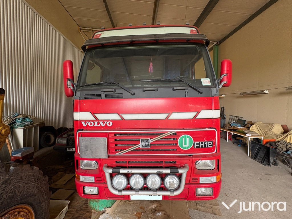 Lastbil - Volvo, FH12 6X2 - Dragbil: bild 3 Lastbil - Volvo, FH12 6X2 - Dragbil: bild 3