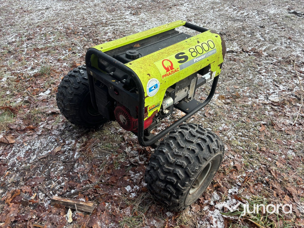 Elverk - Pramac S 8000 - Elgenerator: bild 5 Elverk - Pramac S 8000 - Elgenerator: bild 5