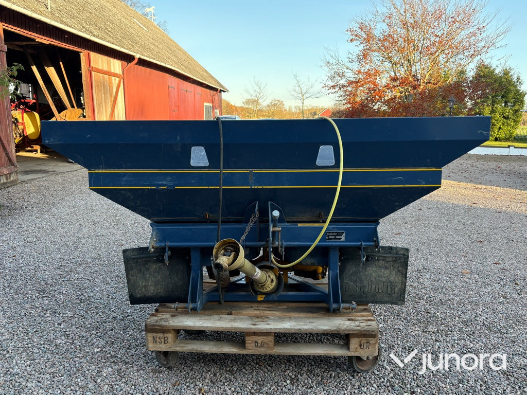 Gödningsspridare – Bogballe, M1 Trend - Mineralgödselspridare: bild 2 Gödningsspridare – Bogballe, M1 Trend - Mineralgödselspridare: bild 2