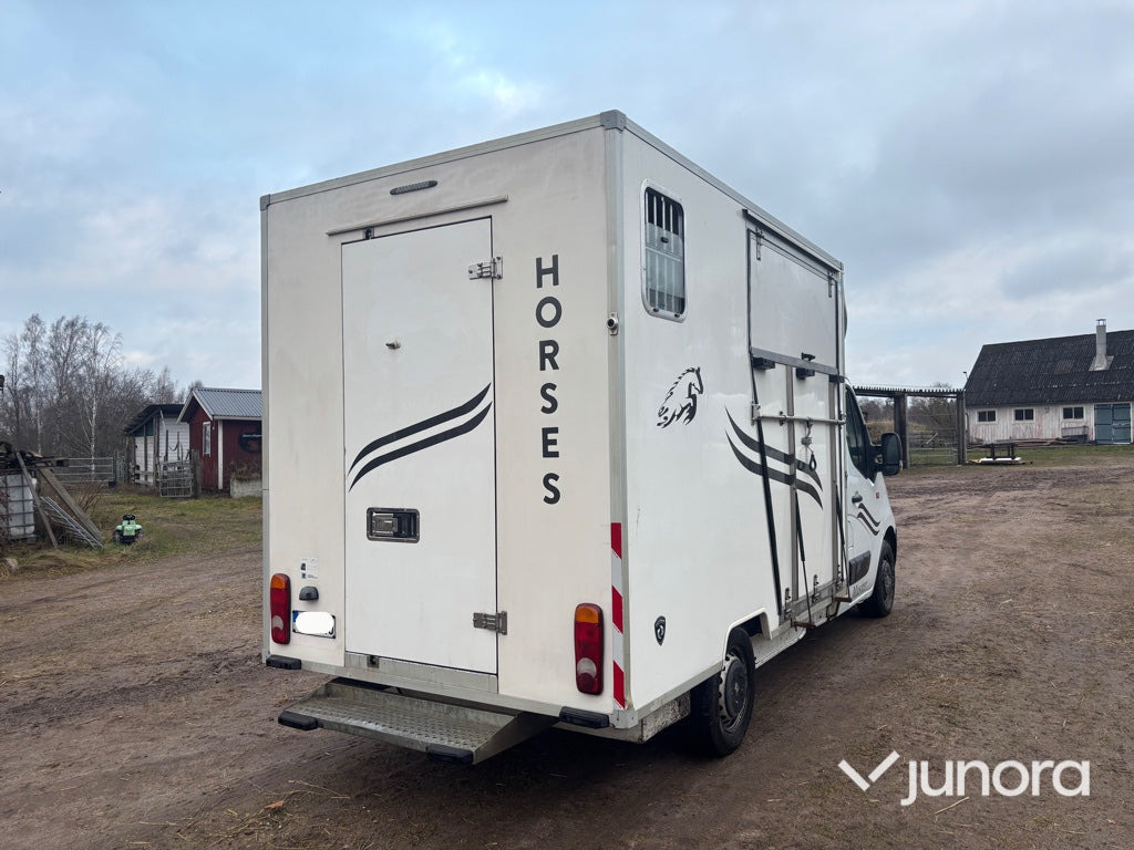 Hästlastbil - Renault Master - Hästbuss: bild 5 Hästlastbil - Renault Master - Hästbuss: bild 5