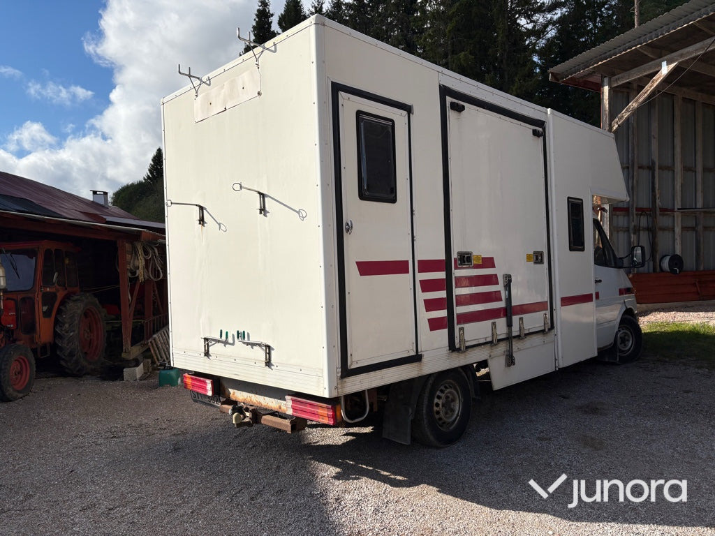 Hästtransport - Mercedes-Benz, 316 CDI - Hästbuss: bild 5 Hästtransport - Mercedes-Benz, 316 CDI - Hästbuss: bild 5