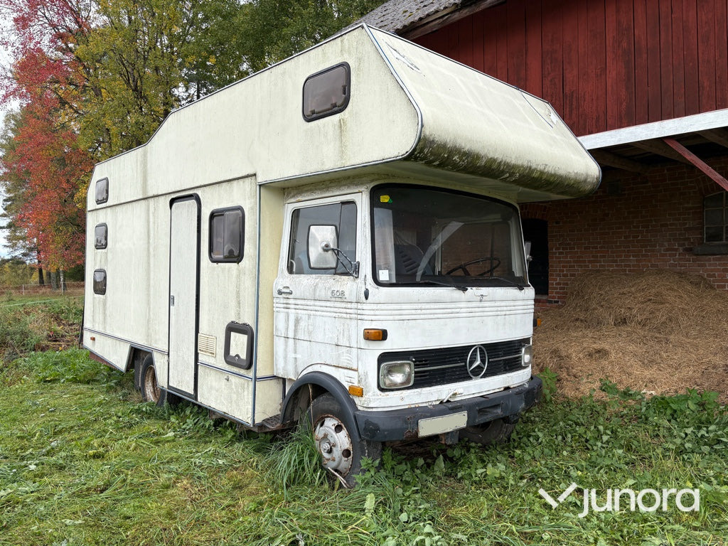 Husbil - Mercedes Benz, LP 608/32 - Campingbil: bild 1 Husbil - Mercedes Benz, LP 608/32 - Campingbil: bild 1