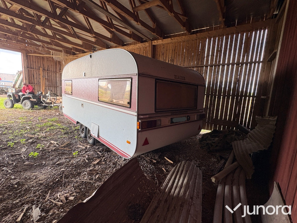 Husvagn - Kabe, Smaragd Grand Deluxe - Husvagn: bild 3 Husvagn - Kabe, Smaragd Grand Deluxe - Husvagn: bild 3