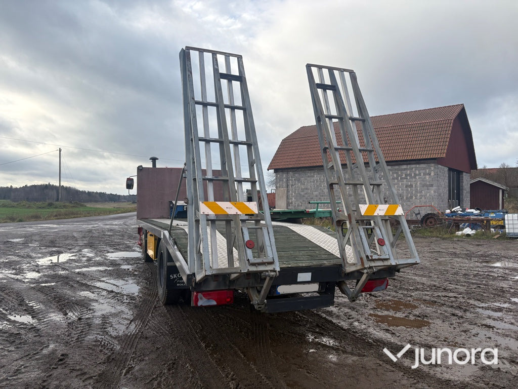 Lastbil / Biltransport - Volvo F 613 4X2-1-V - Biltransportbil lastbil: bild 5 Lastbil / Biltransport - Volvo F 613 4X2-1-V - Biltransportbil lastbil: bild 5