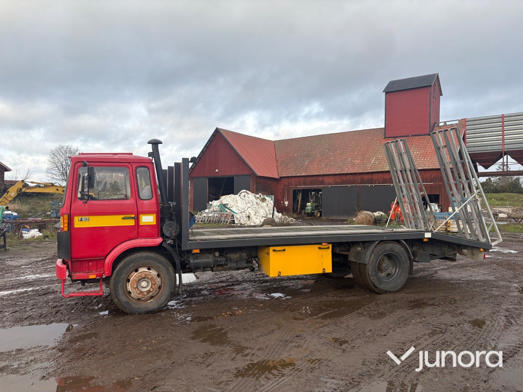 Lastbil / Biltransport - Volvo F 613 4X2-1-V - Biltransportbil lastbil: bild 3 Lastbil / Biltransport - Volvo F 613 4X2-1-V - Biltransportbil lastbil: bild 3