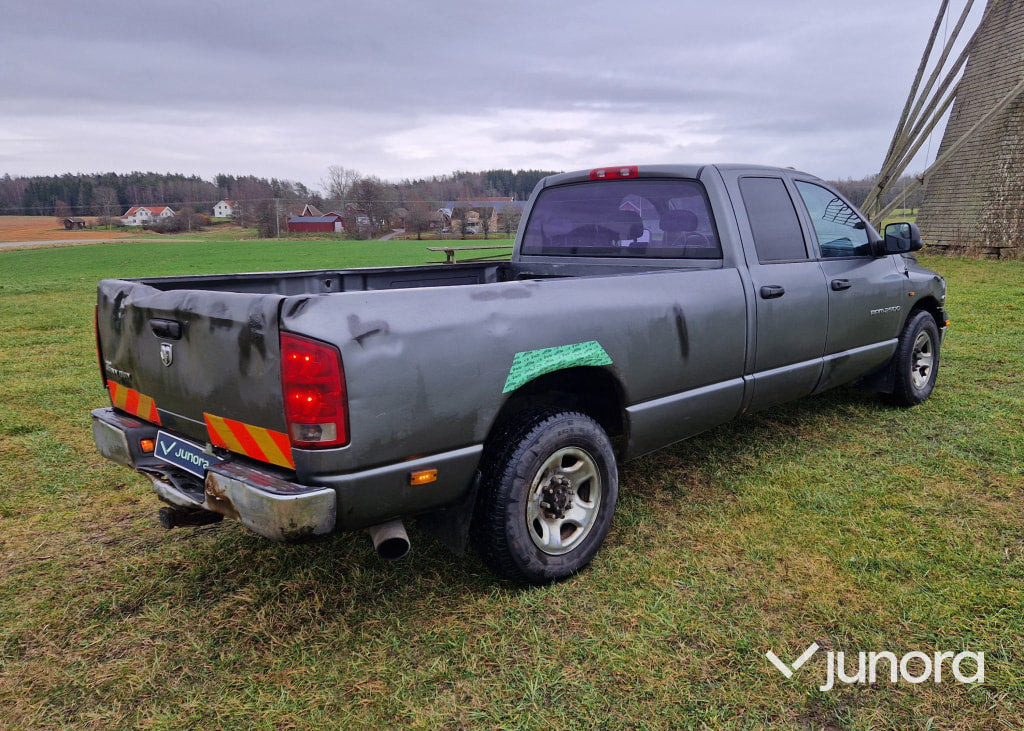 Lastbil - Dodge, RAM ST 2500 Quad, Cummins - Pickup: bild 4 Lastbil - Dodge, RAM ST 2500 Quad, Cummins - Pickup: bild 4
