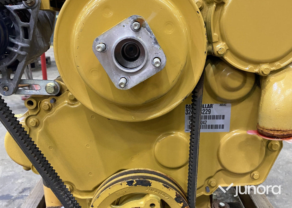 Motor Cat - 3054C - Motor för Byggmaskiner: bild 4 Motor Cat - 3054C - Motor för Byggmaskiner: bild 4