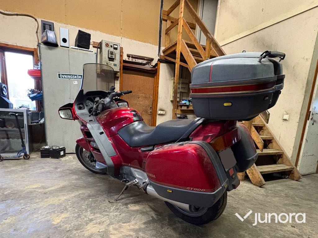 Motorcykel - Honda ST1100 PAN EUROPEA - Motorcykel: bild 5 Motorcykel - Honda ST1100 PAN EUROPEA - Motorcykel: bild 5