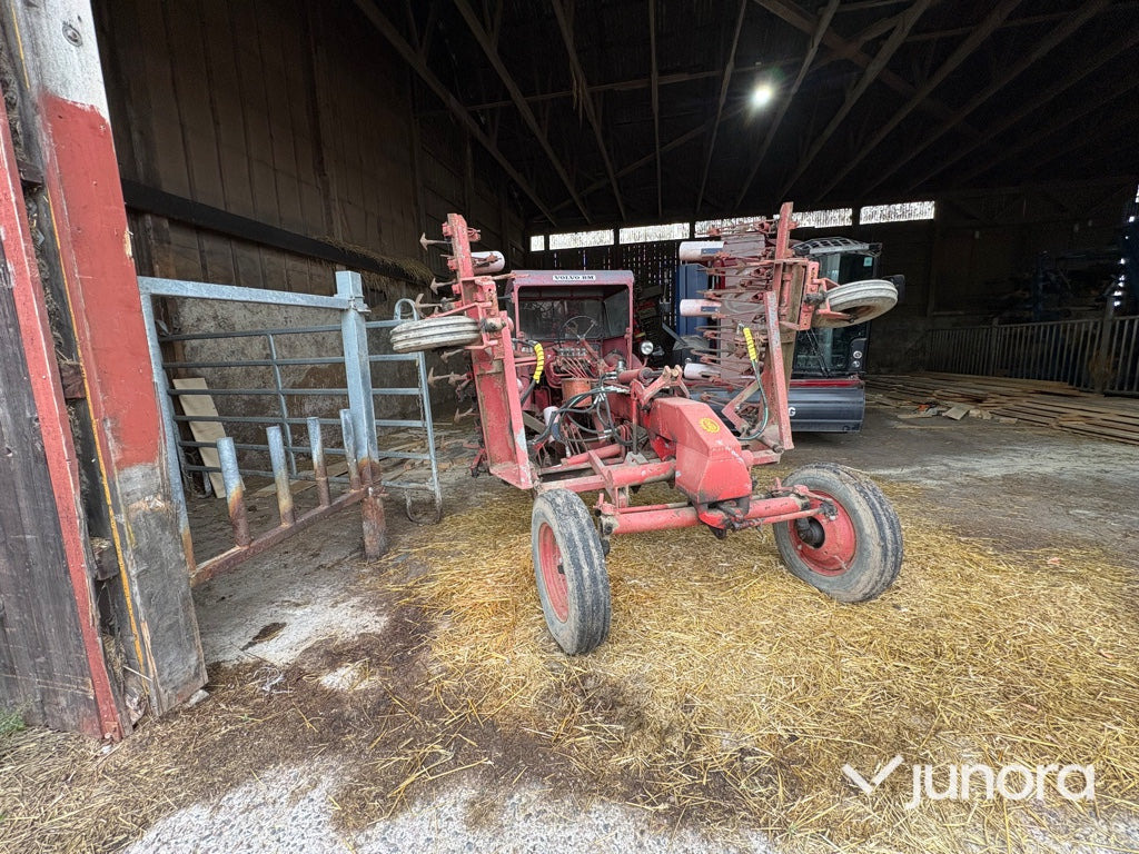 Radhacka - Volvo BM, Victor 230 - Djupluckrare: bild 5 Radhacka - Volvo BM, Victor 230 - Djupluckrare: bild 5