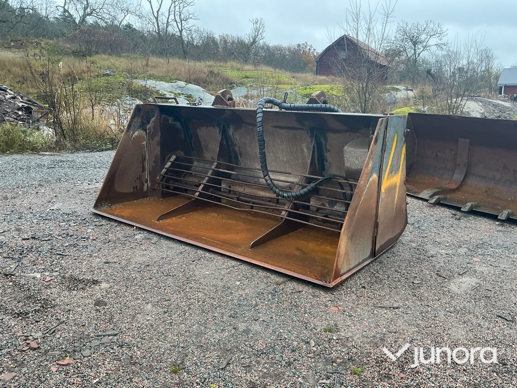 Sandspridareskopa - Gradmeko Stora BM - Sand-/ Saltspridare: bild 1 Sandspridareskopa - Gradmeko Stora BM - Sand-/ Saltspridare: bild 1