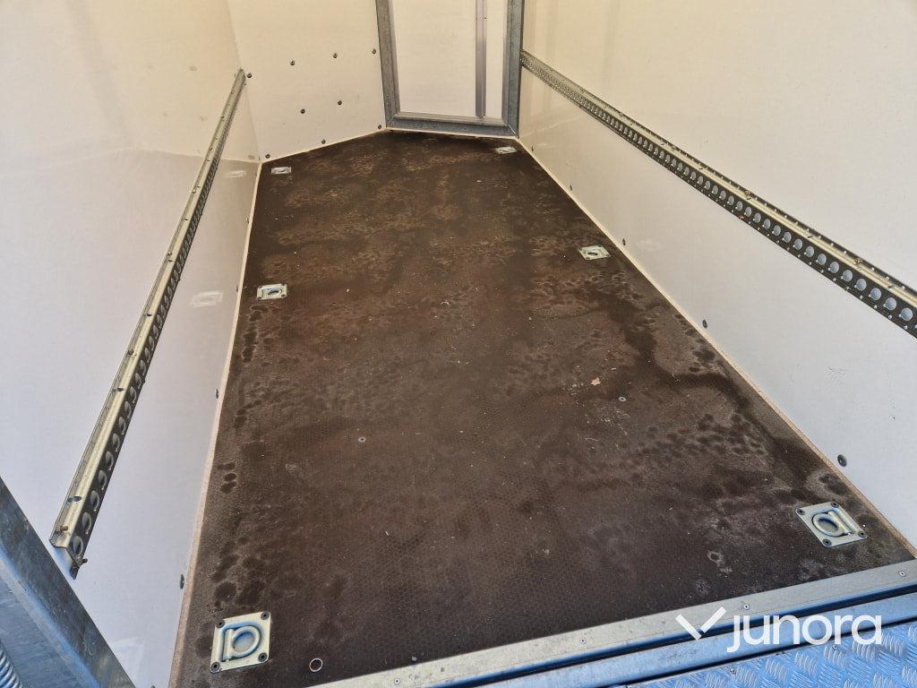 Skåpsläp - Ifor Williams, BV105, Oanvänd - Skåpsläp: bild 4 Skåpsläp - Ifor Williams, BV105, Oanvänd - Skåpsläp: bild 4