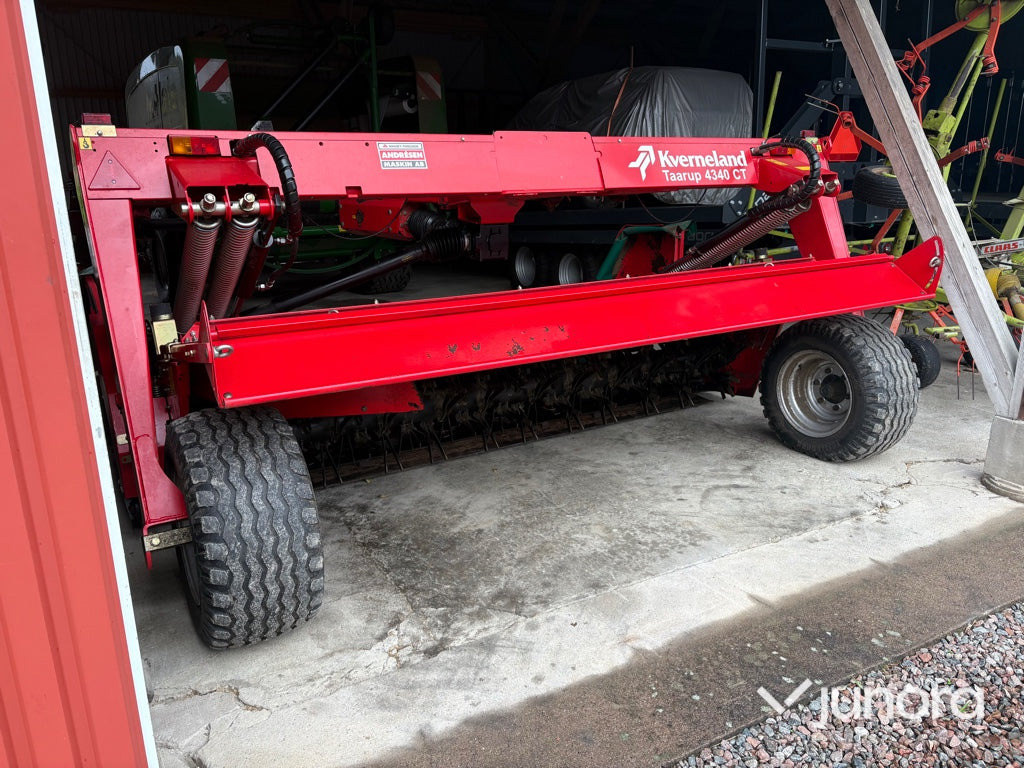 Slåtterkross - Kverneland 4340 CT - Slåttermaskin: bild 2 Slåtterkross - Kverneland 4340 CT - Slåttermaskin: bild 2