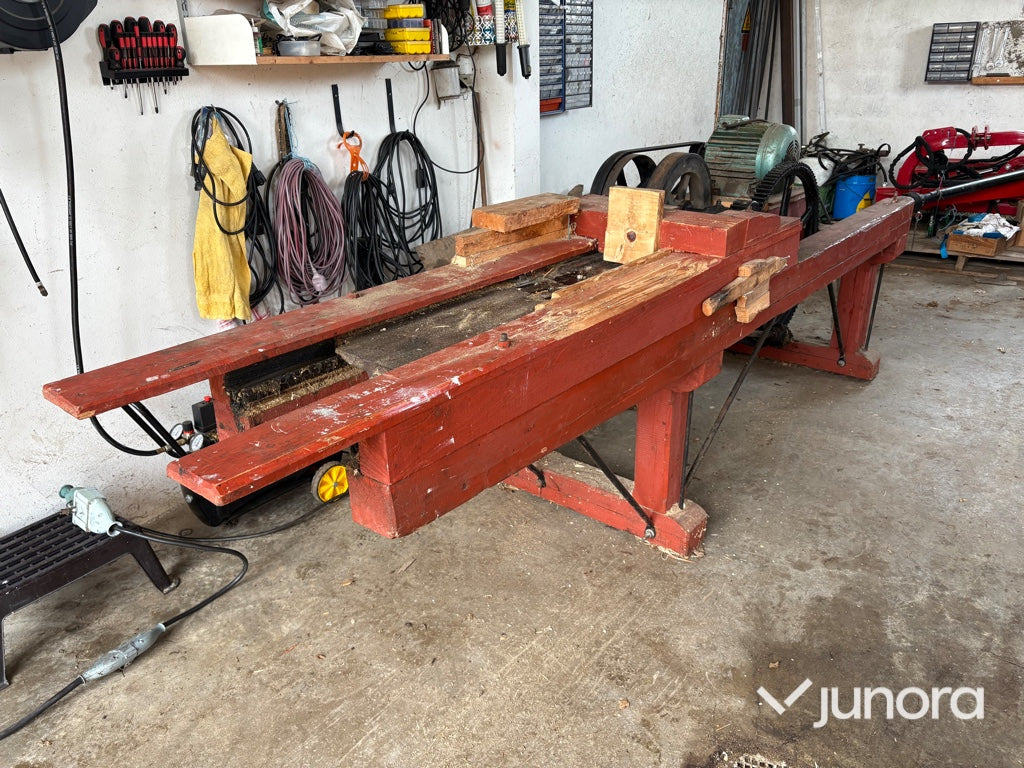 Spånhyvel - Träbearbetningsmaskin: bild 2 Spånhyvel - Träbearbetningsmaskin: bild 2