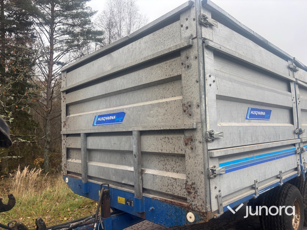 Spannmålsvagn - Husqvarna Vagn - Tippvagn för lantbruk: bild 2 Spannmålsvagn - Husqvarna Vagn - Tippvagn för lantbruk: bild 2